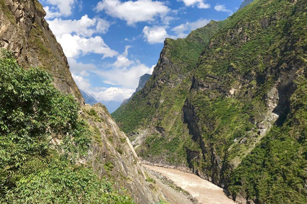 大理旅行社大理旅行社报价_大理正规资质旅行社_大理旅行社经营管理有限公司