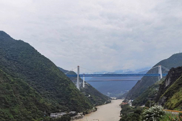 云南旅游定制师是正规的吗_定制旅行云南社自由行怎么样_云南旅行社自由行定制