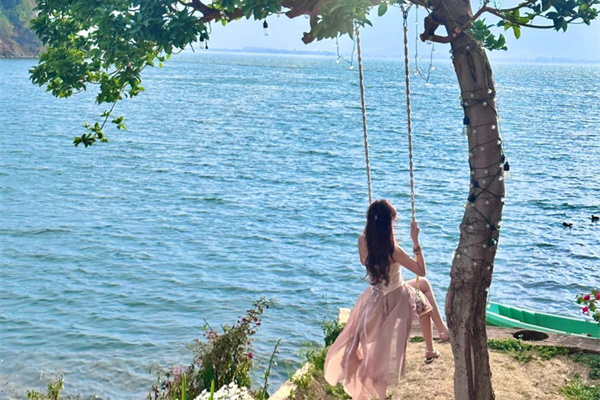 云南旅游定制师是正规的吗_定制旅行云南社自由行怎么样_云南旅行社自由行定制
