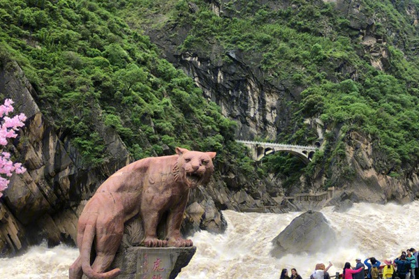 大理正规地接社_张家界地接旅行社_阳光国旅地接联盟社