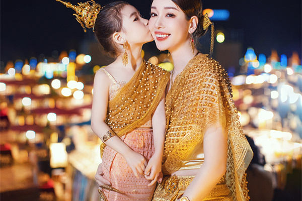 香格里拉的导游现在还很猖獗吗_香格里拉地接导游_香格里拉导游让去他们家