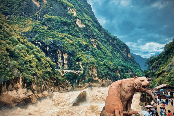 云南旅行社私人定制_云南私人定制旅游收费标准_私人定制旅行云南社保怎么交